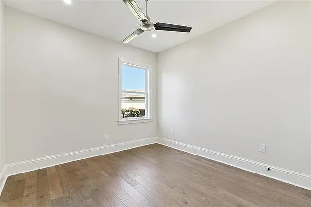 2620 Pauger St — Photo 11
