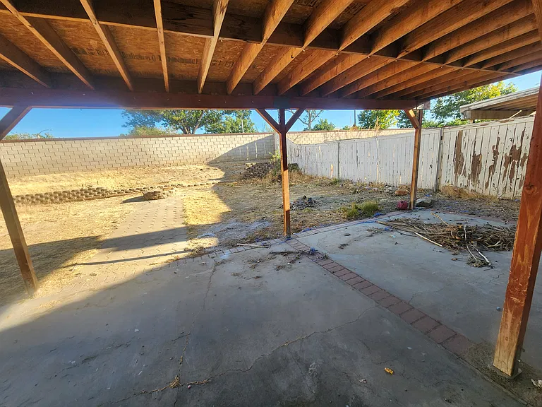 3056 Kaylyn St — Photo 49