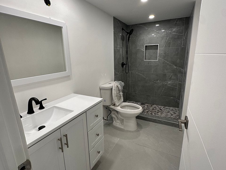 Bathroom #2