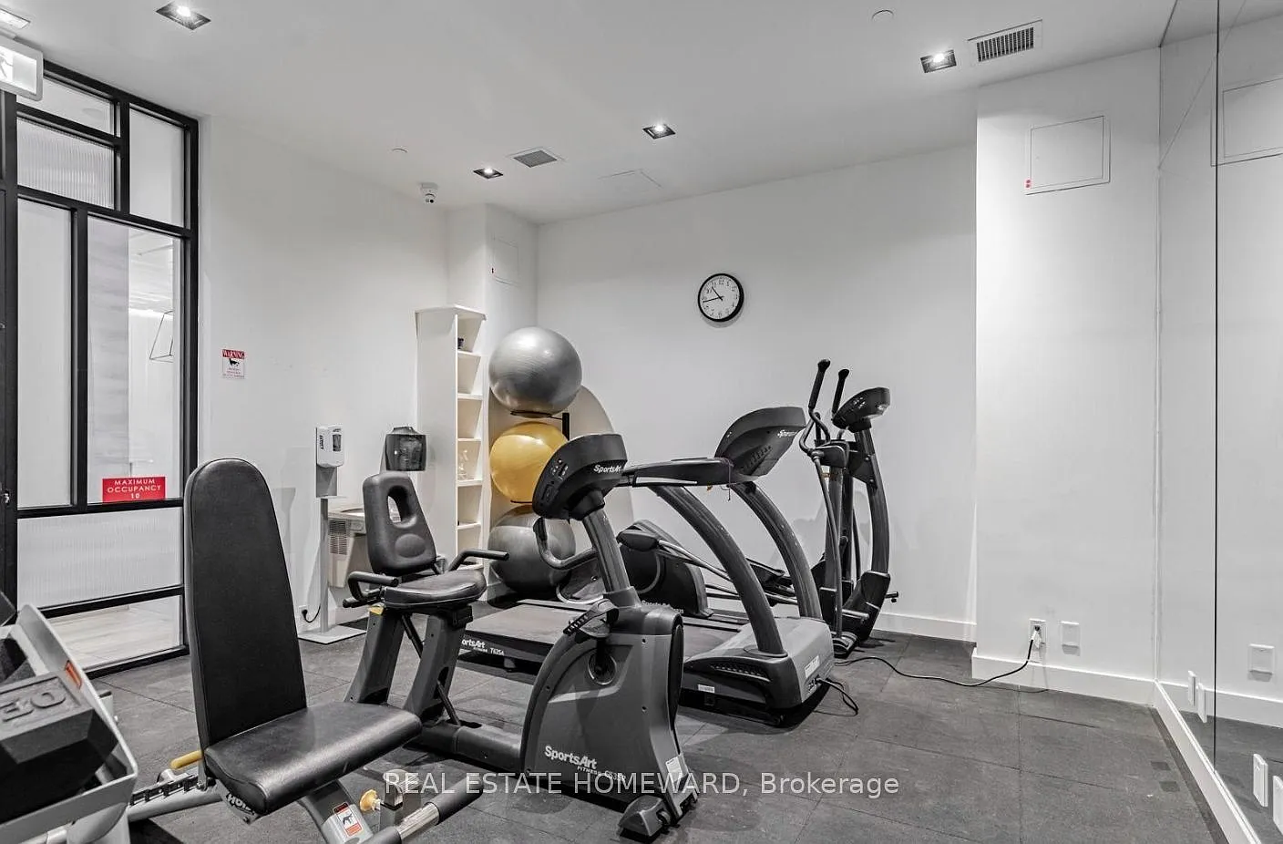 2 bed, $2,200 — Photo 3