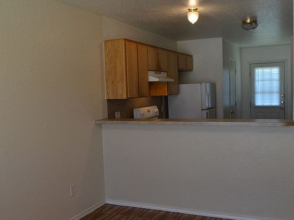 3rd image of 4307 Mattie Dr