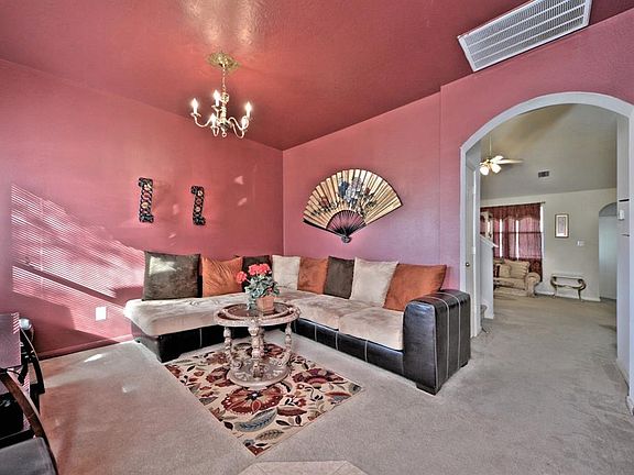 3rd image of 4823 Montclair Hill Ln