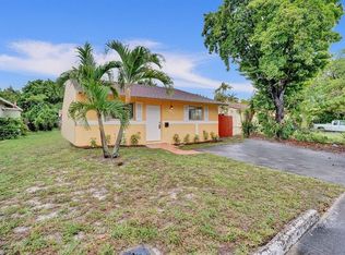 2464 Rodman St, Hollywood, FL 33020