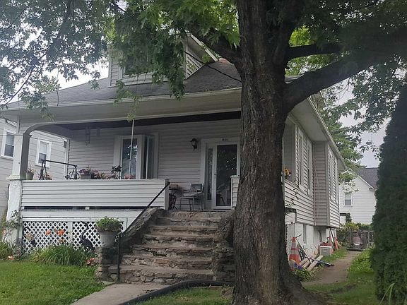 2nd image of 4606 Elsrode Ave