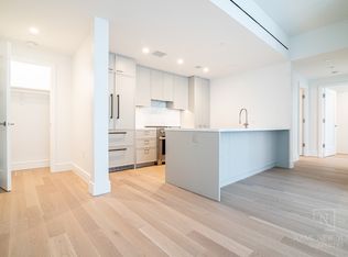 540 6th Ave #4E, New York, NY 10011