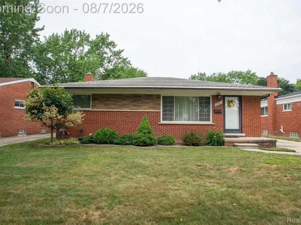 29505 Milton Ave, Madison Heights, MI 48071