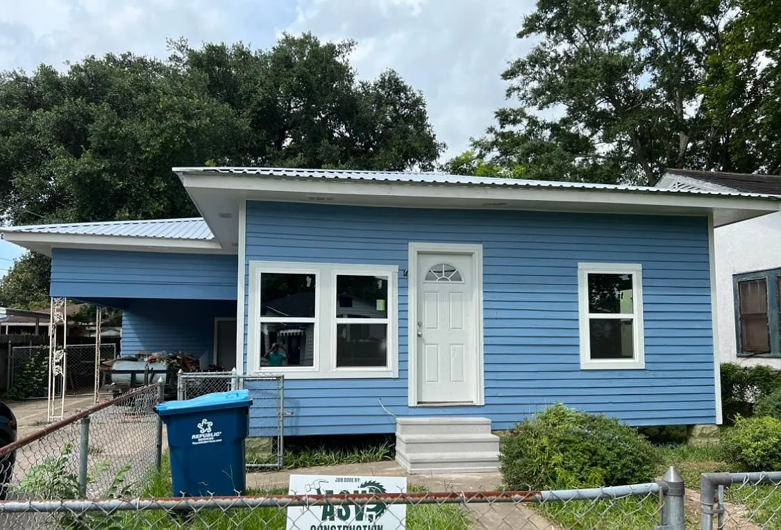 619 S Magnolia St — Photo 1