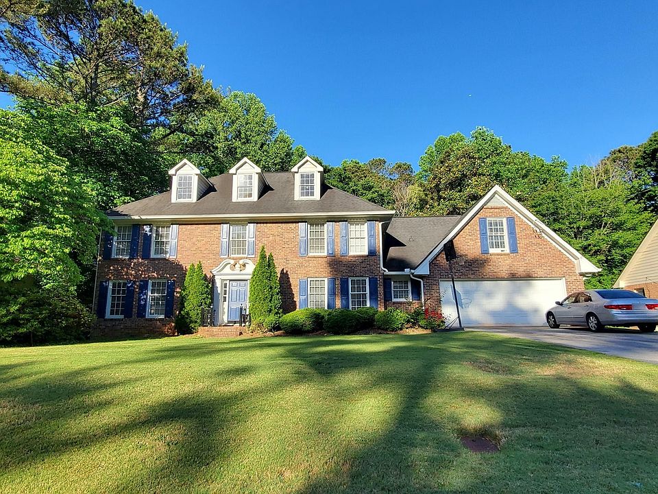 1st image of 915 Newcastle Dr