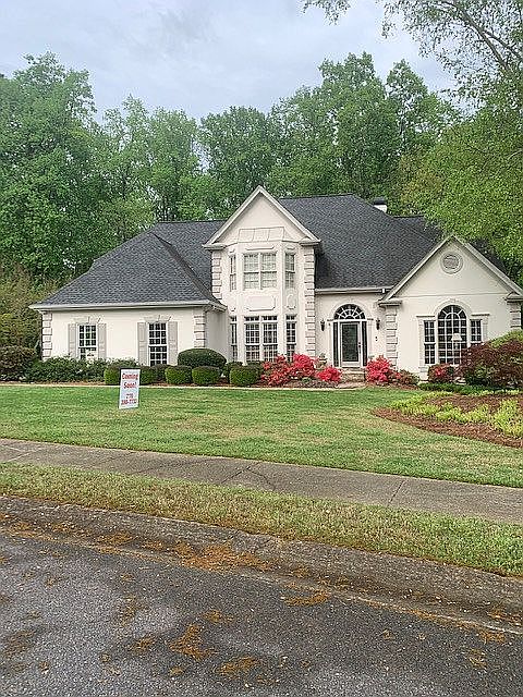 1st image of 3269 Dunbery Chase SE