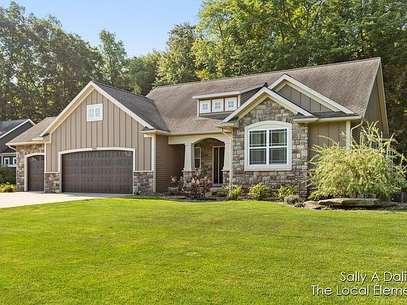 2nd image of 7890 Queenie Ct