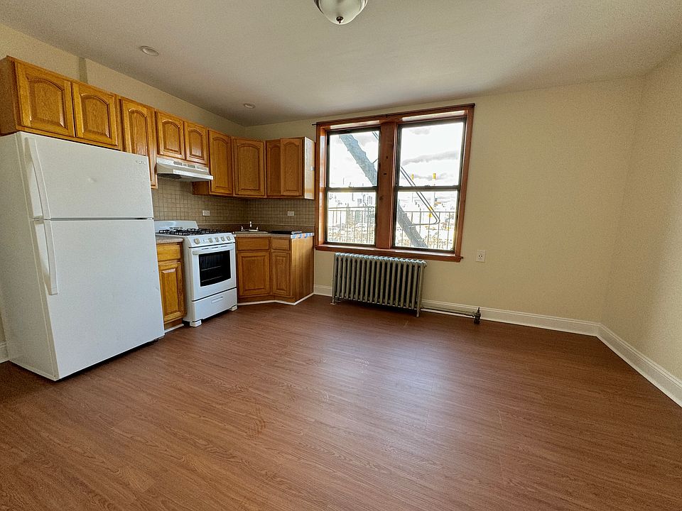 1st image of 24-16 38th Ave #5I