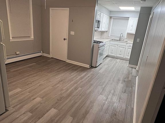 2nd image of 38 Lyman Ave Floor 2