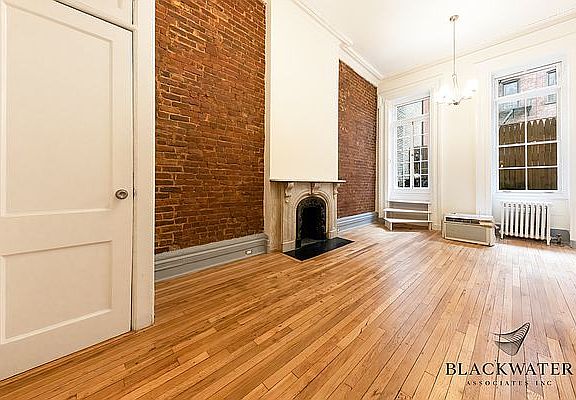 5th image of 28 W 12th St APT 2R