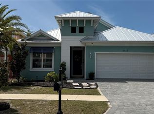 6412 Grenada Island Ave, Apollo Beach, FL 33572