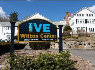 3 Hubbard Rd #20, Wilton, CT 06897
