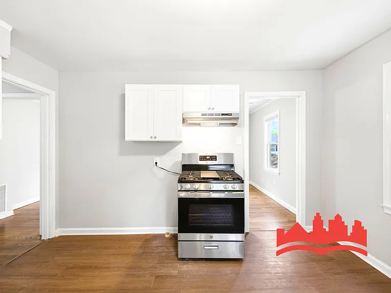 3827 Vanuys Rd — Photo 13