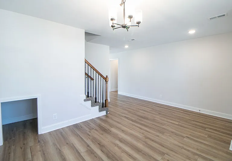 433 Pomeroy Dr — Photo 10