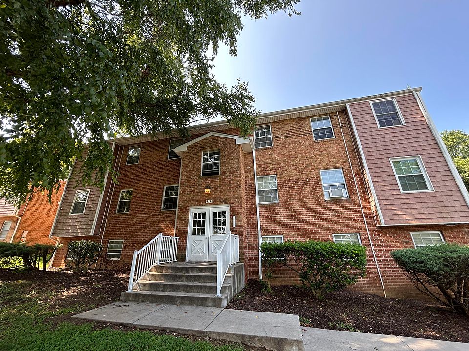 1st image of 914 Cottage Ave #3