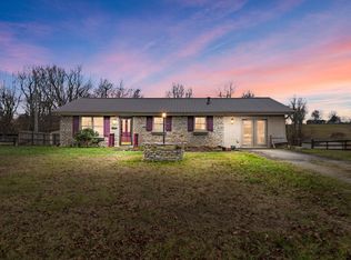 133 Hickory Ln, Berea, KY 40403