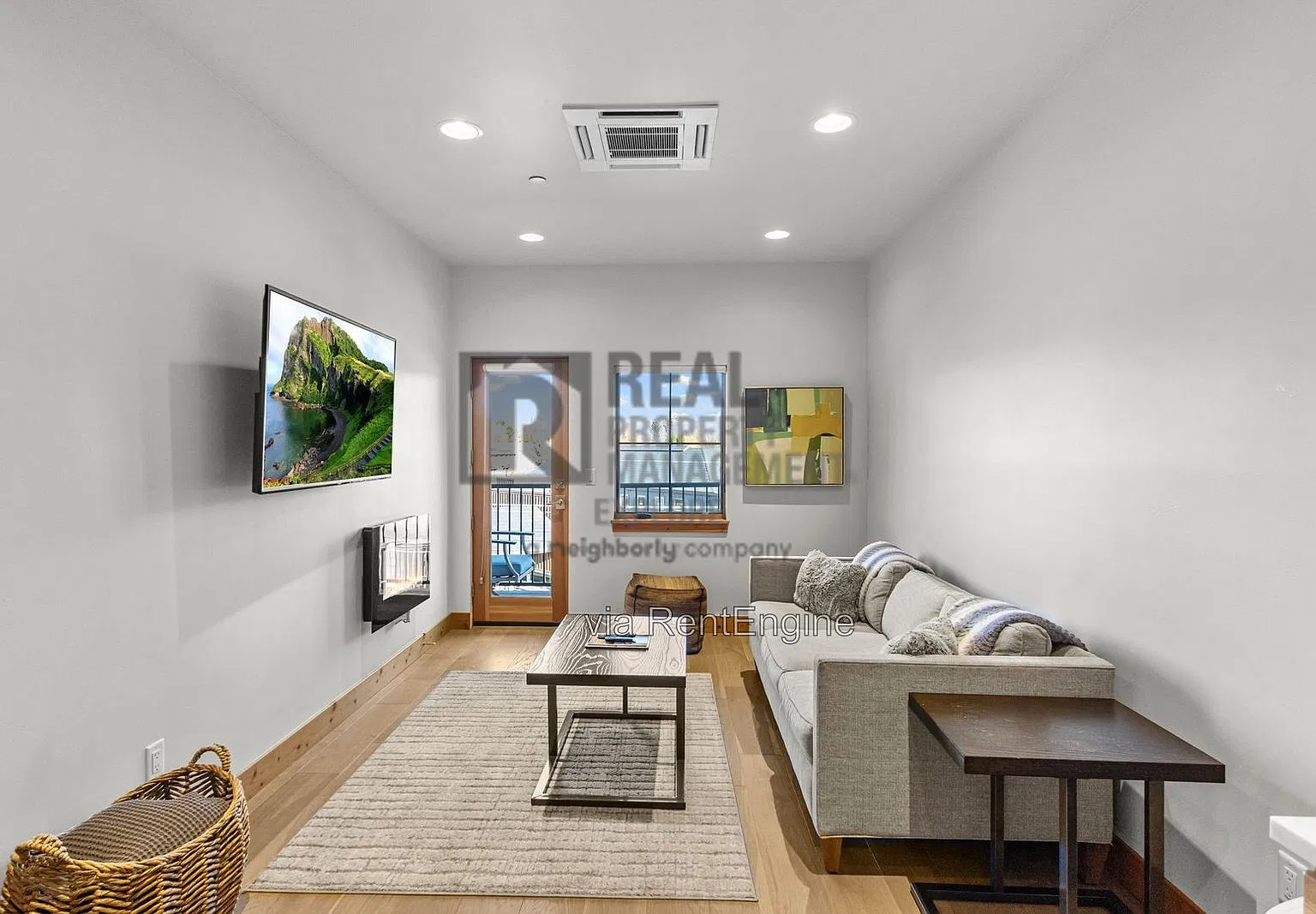 1 bed, 1.0 bath, $2,395 — Photo 2