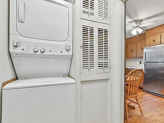 4th image of 358 Arlington St #358