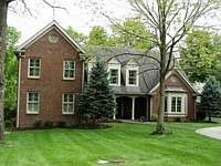 1st image of 527 Woodland Pl