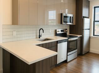 7-15 School St #7, Quincy, MA 02169