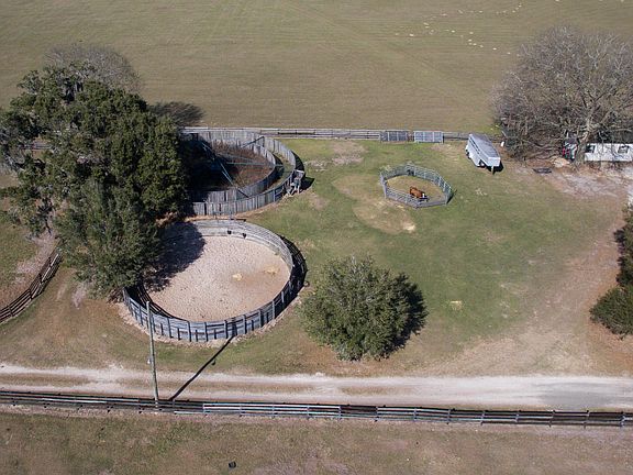 3rd image of 9180 NW 160th Ave