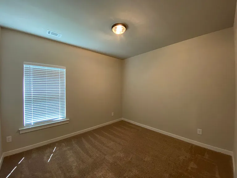 1245 Brookhaven Dr — Photo 9