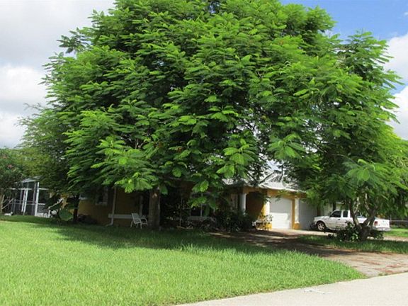3rd image of 3314 SW 1st Ave