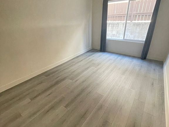 4th image of 12730 Mitchell Ave #3A