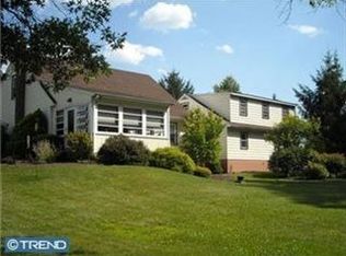 726 County Line Rd, Telford, PA 18969