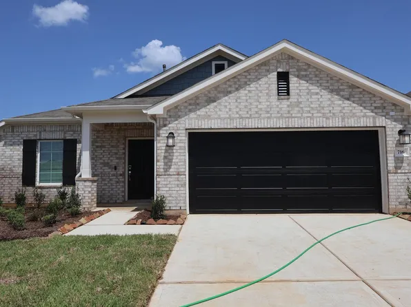 716 Michelia St, Magnolia, TX 77354