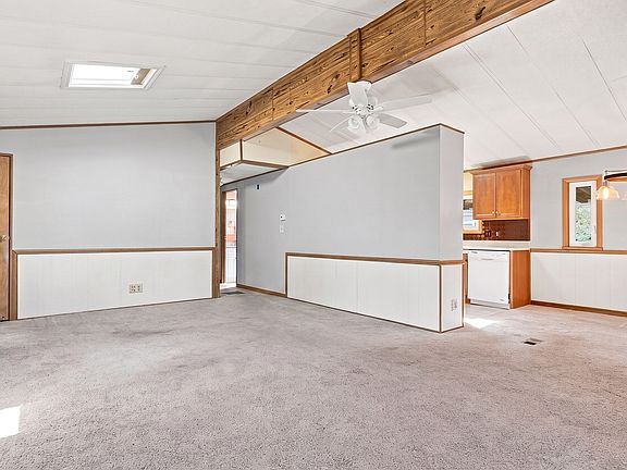 5th image of 27 Castle Rd #153