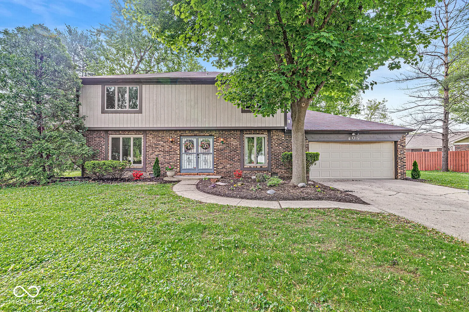 409 Lansdowne Rd photo 1
