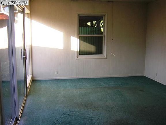 5th image of 22612 Zaballos Ct