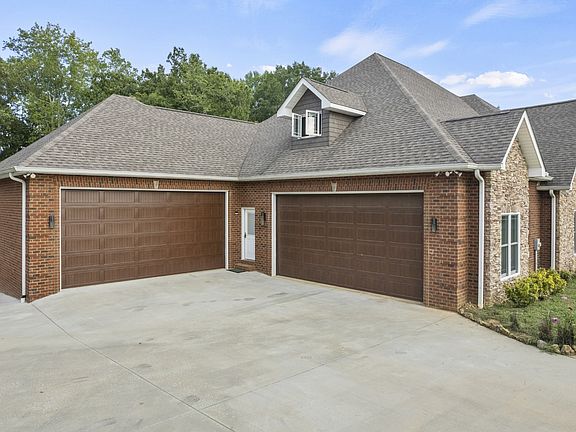3rd image of 51 Bell Acres Ln