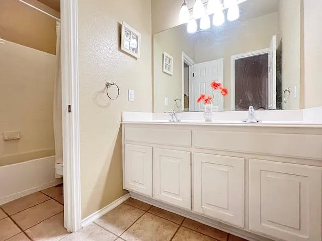 2323 Little Elm Trl — Photo 14