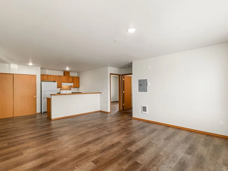 505 Minnesota St N — Photo 27