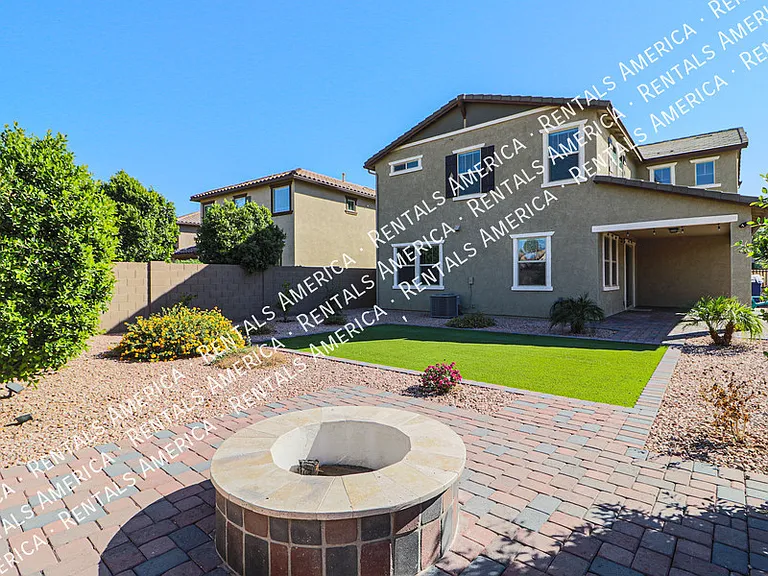 2930 E Detroit St — Photo 38