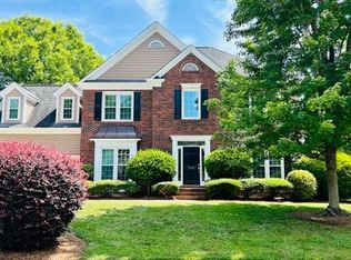 7021 Royce Ct, Charlotte, NC 28277