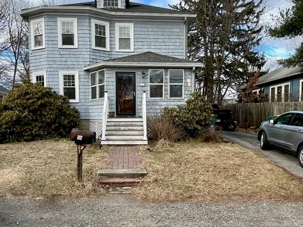 35 Fairview Rd, Norwood, MA 02062