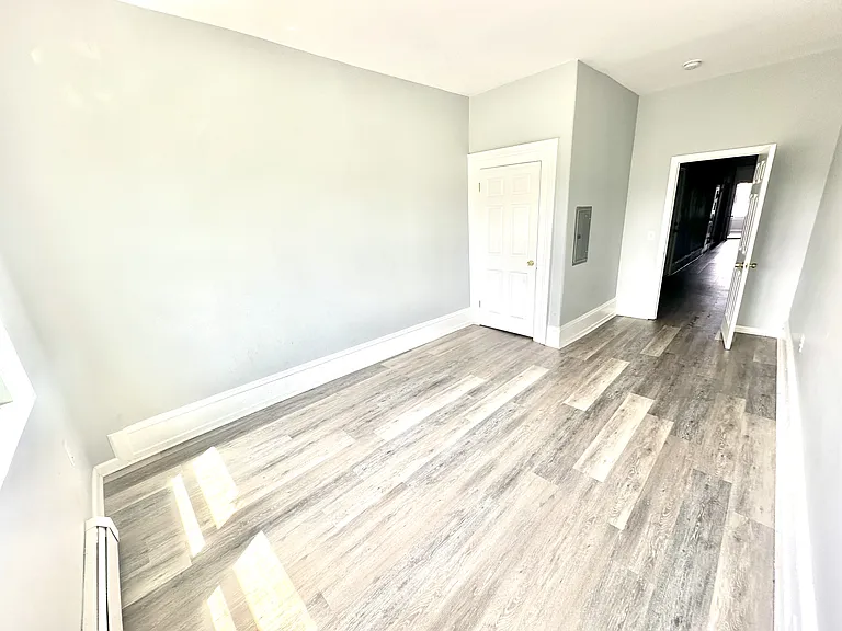 24 E Washington Ave #2 — Photo 10