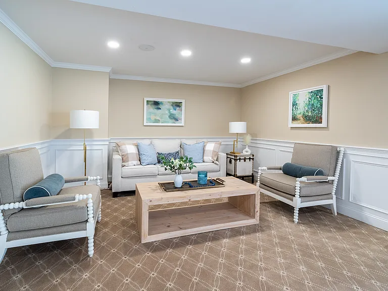 7 Stonehill Dr #4 — Photo 12