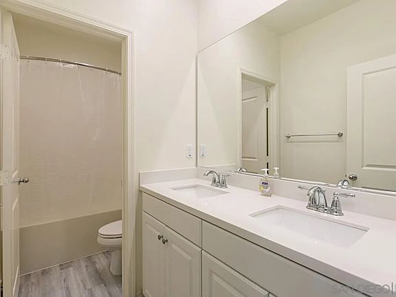 4th image of 501 Turnstone Ln
