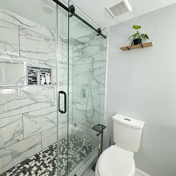 795 Hammond Dr #406 — Photo 4