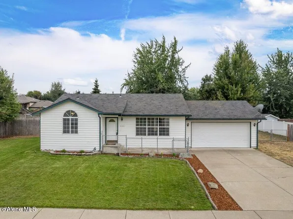 8388 W Colorado St, Rathdrum, ID 83858