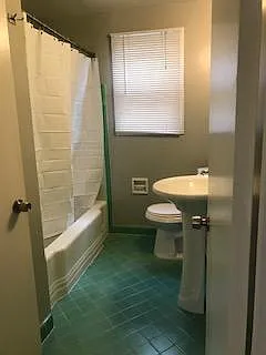 2605 D St #1 — Photo 10