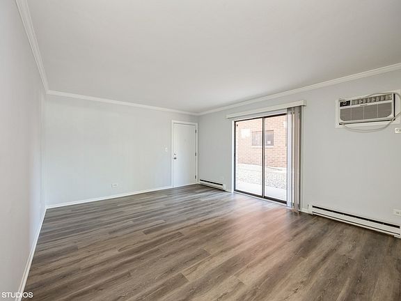 2nd image of 230 Circle Ave APT 1W