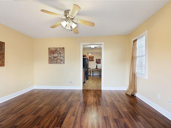2nd image of 6210 Music St